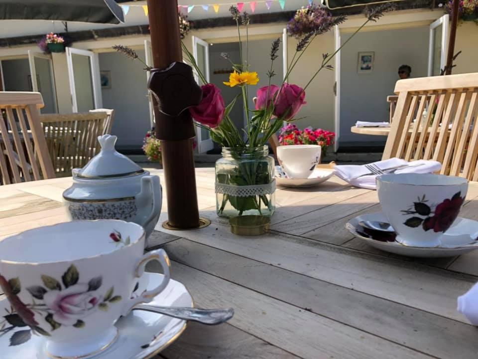 Albert Cottage Hotel East Cowes Extérieur photo
